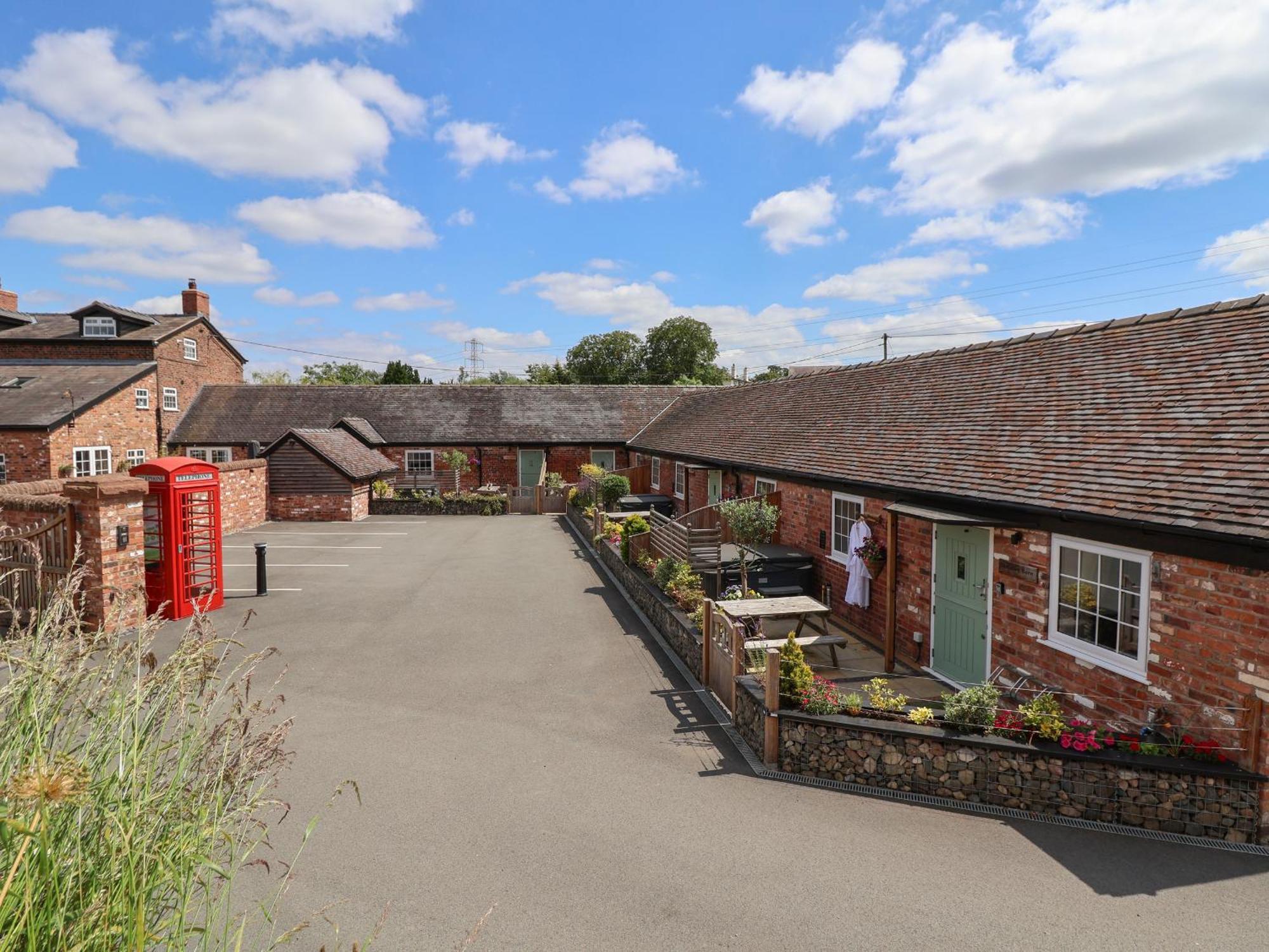 The Shippon Chester Exterior foto